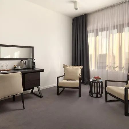 Atrium Hotel 5*
