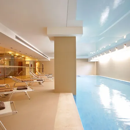 Ξενοδοχείο Atrium 5*